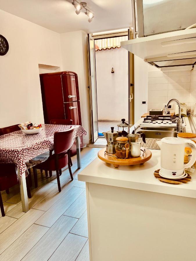 Hauber House Apartment เนเปิลส์ ภายนอก รูปภาพ