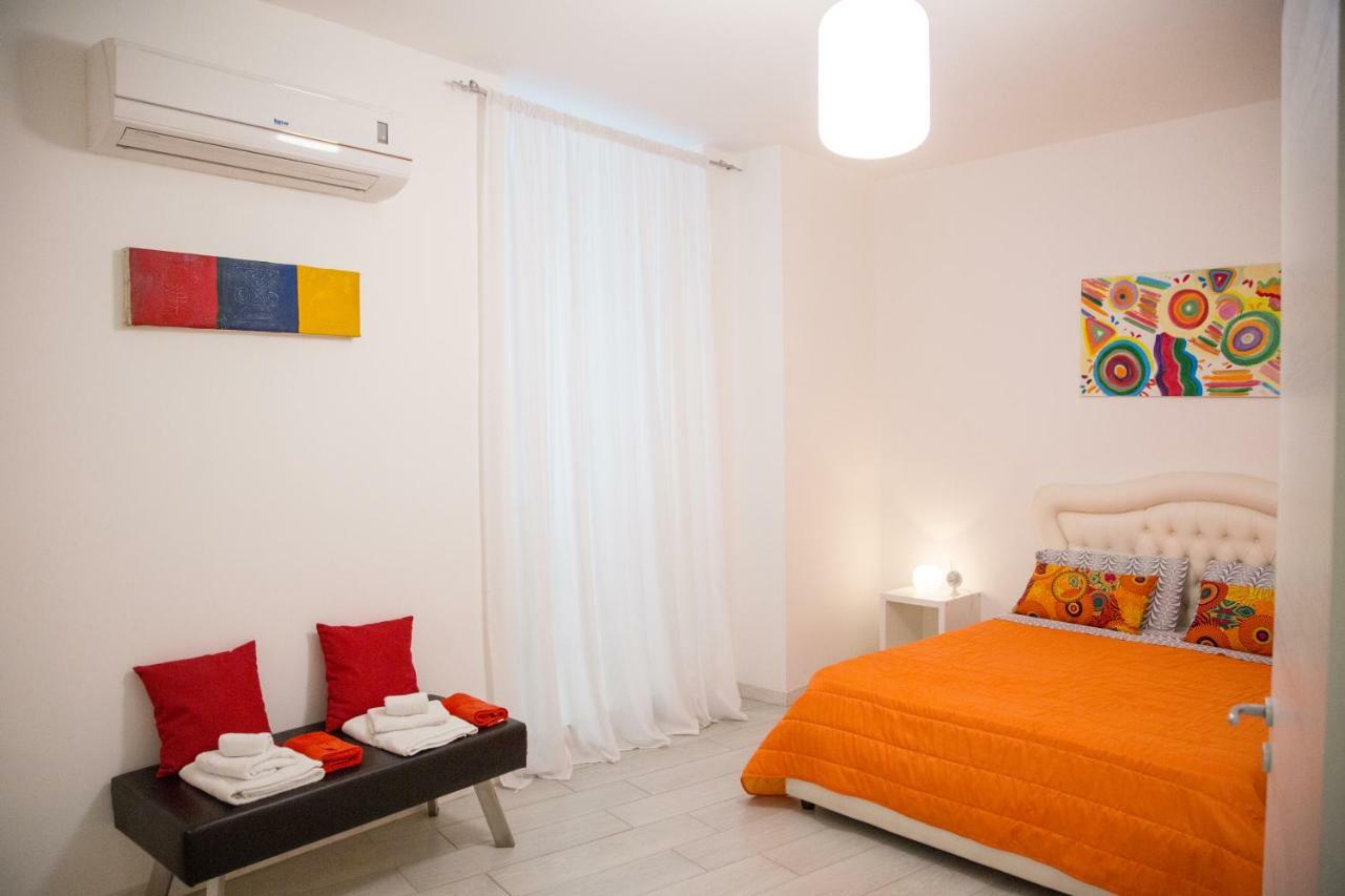 Hauber House Apartment เนเปิลส์ ภายนอก รูปภาพ