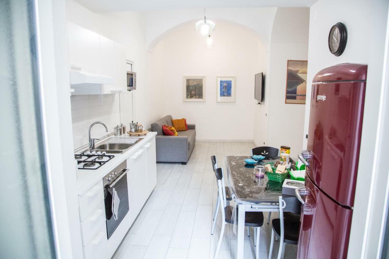 Hauber House Apartment เนเปิลส์ ภายนอก รูปภาพ